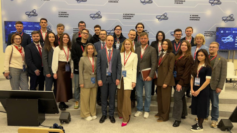 На пленарном заседании конгресса молодых учёных Чернышенко привел пример про успешную работу Красноярского научно центра!